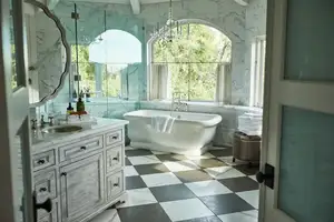 The Topanga Compound Photo 4