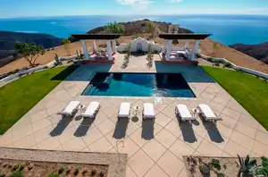 Ocean Vista Photo 4