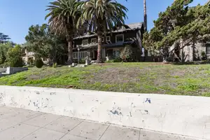 The Morris Cohn Photo 2