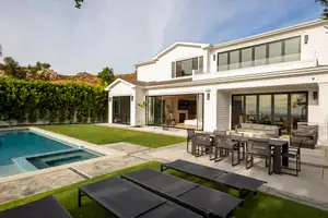Westview Modern Americana Photo 4