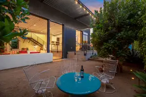 California Space Invader Photo 4