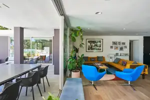 Quincy Jones Mid Century Photo 3