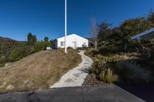 Rad Pool House Photo 3