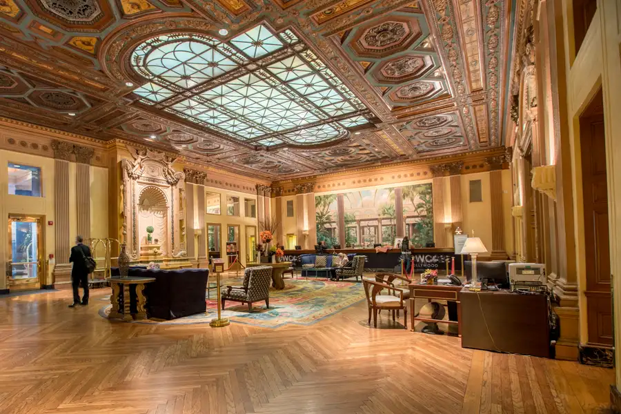 1920's Era Hotel Photo 1