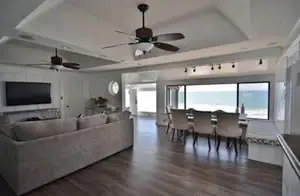 Beach No.425 Photo 3