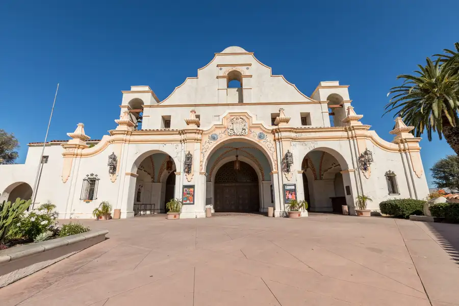 Spanish Style Playhouse Photo 1
