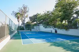 Mansion No.2015 Photo 2