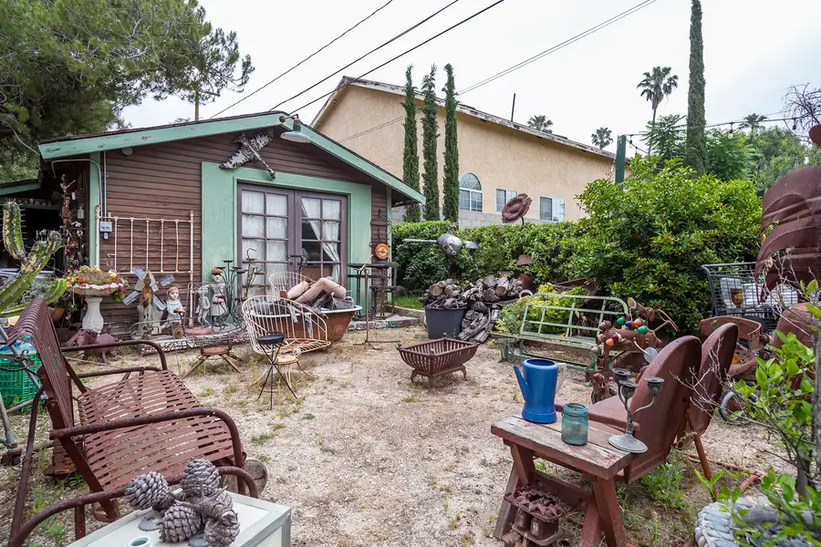 The Junk Yard Photo 1