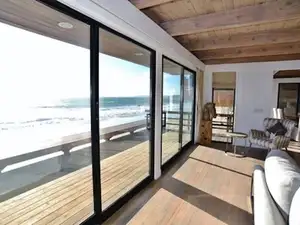 Beach No.410 Photo 3
