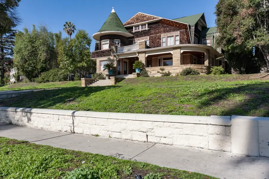 The Gilbert Photo 1