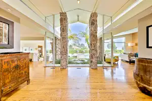 Architectural Mid-Century No.67 Photo 2