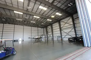 Hangar No.10 Photo 2