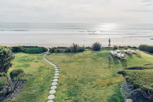 Gehry Beach House Photo 3