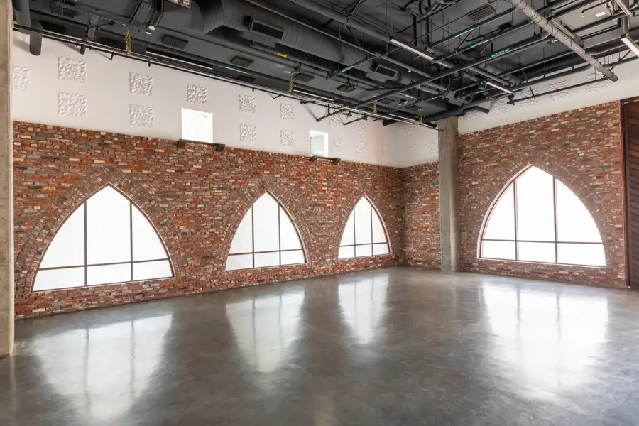 European Flavor | Studio &amp; Loft Photo 1