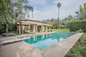 The Italian Villa Photo 2