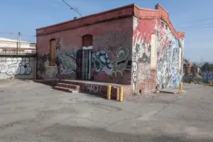 Kung Fu Warehouse Photo 4