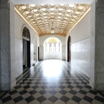 arched-ceiling-natural-light-ballroom-21