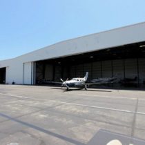 hangar-10-32