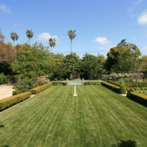 historic-brentwood-mansion-with-stately-gardens-01