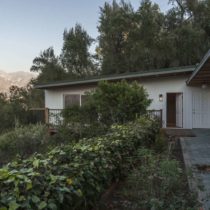 mid-century-natural-light-home-with-hillside-view-56